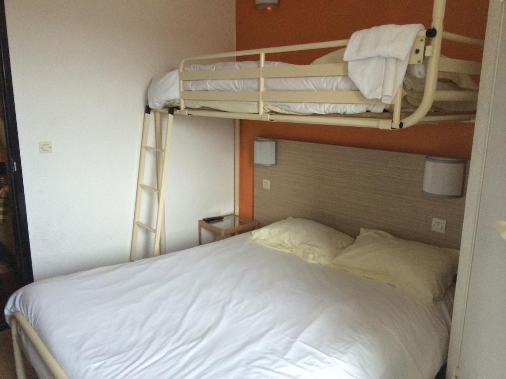 Fasthotel Montereau - Esmans Room photo