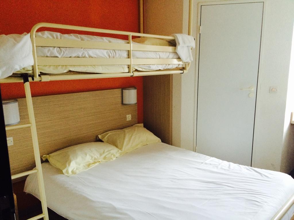 Fasthotel Montereau - Esmans Room photo